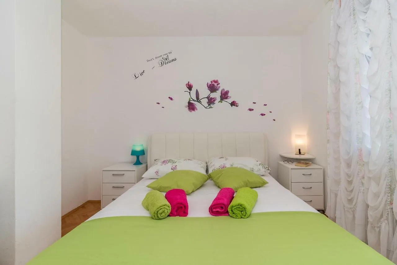 *** Gasthof Guesthouse Adria Pula Kroatien
