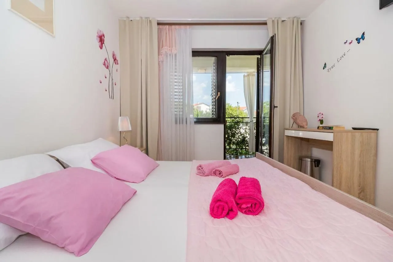 Gasthof Guesthouse Adria Pula